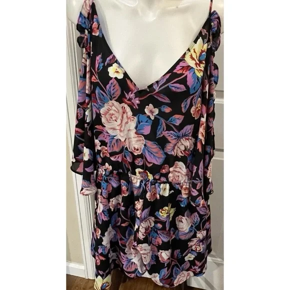 Bold Elements Colorful Floral Romper Size L Ruffled Cold Shoulder V-neck - Picture 5 of 7